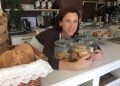 «El 80% de los productos que vendo los preparo artesanalmente»